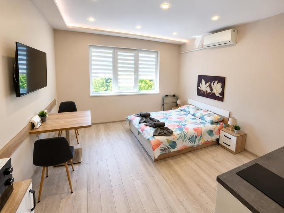 Apartment Be Happy 5, Premium Apartment in Ruse City Centre Apartment in Ruse