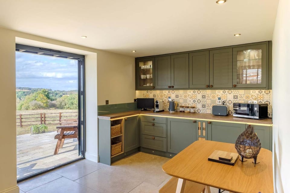 Longdale Barn House in Charnwood