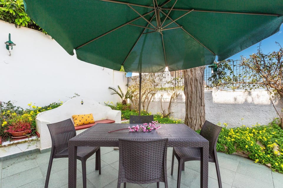 Patio, Garden