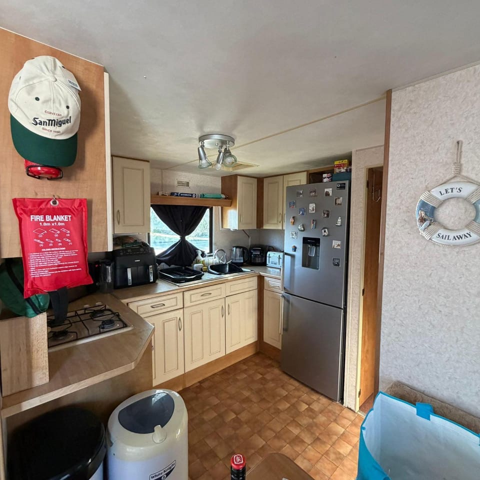 Kitchen or kitchenette, oven, stove, toaster