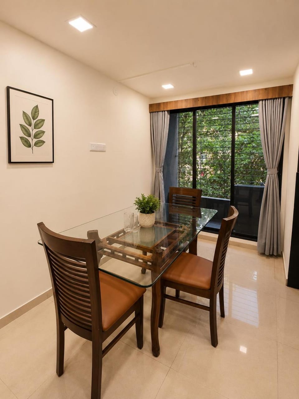 Living room, Dining area