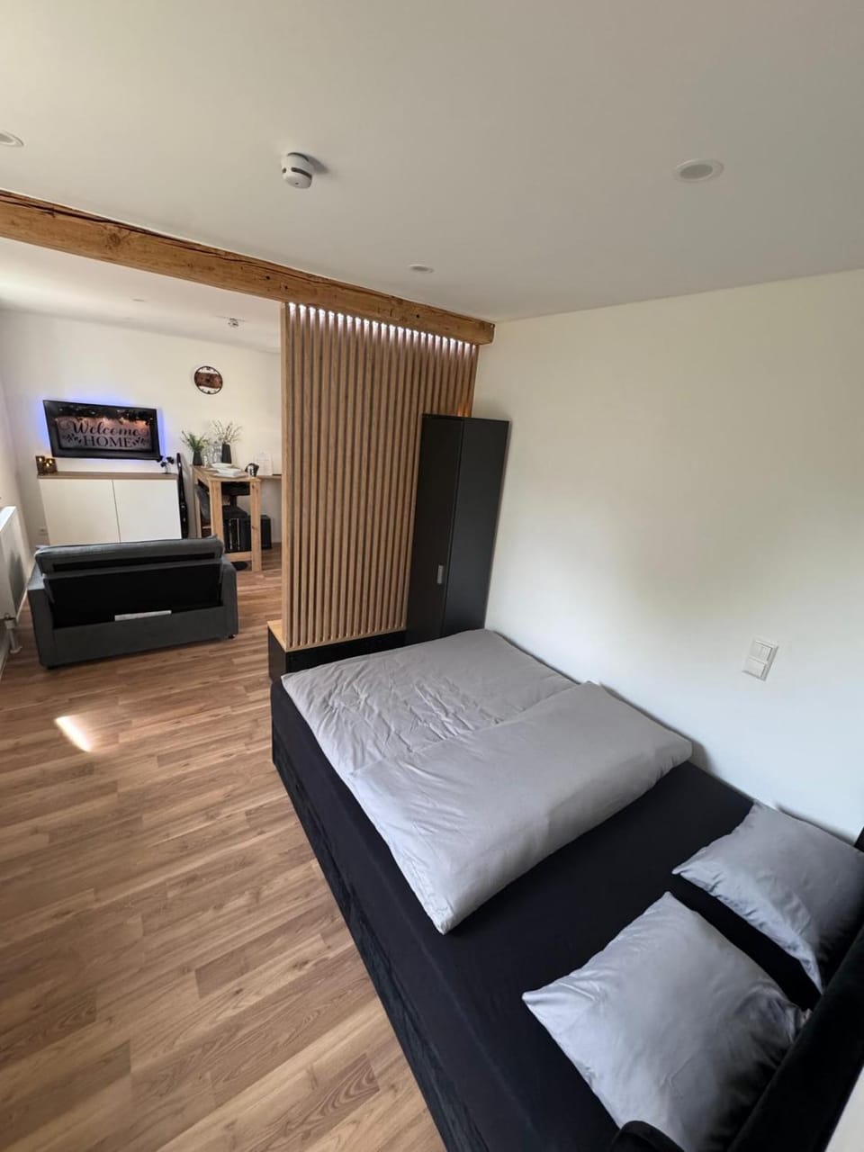 Bed, Bedroom, wardrobe