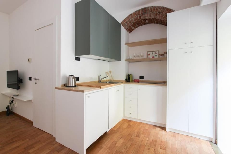 HACCA Collection I Lincoln District Chic Studio Apartment in Milan