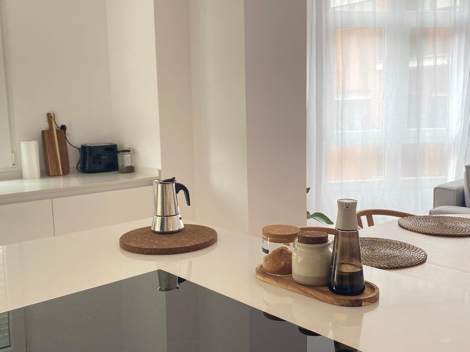 Coffee/tea facilities, Kitchen or kitchenette, toaster