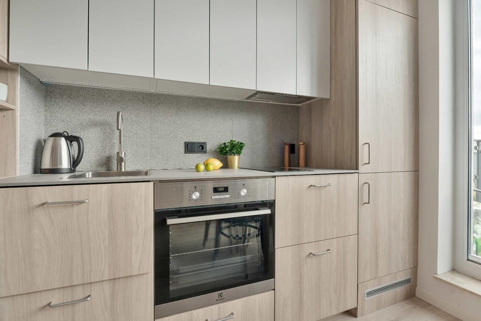 Coffee/tea facilities, Kitchen or kitchenette, dishwasher, stove