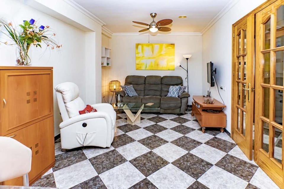 Casa Atlas, Ideal para Familias House in Retamar