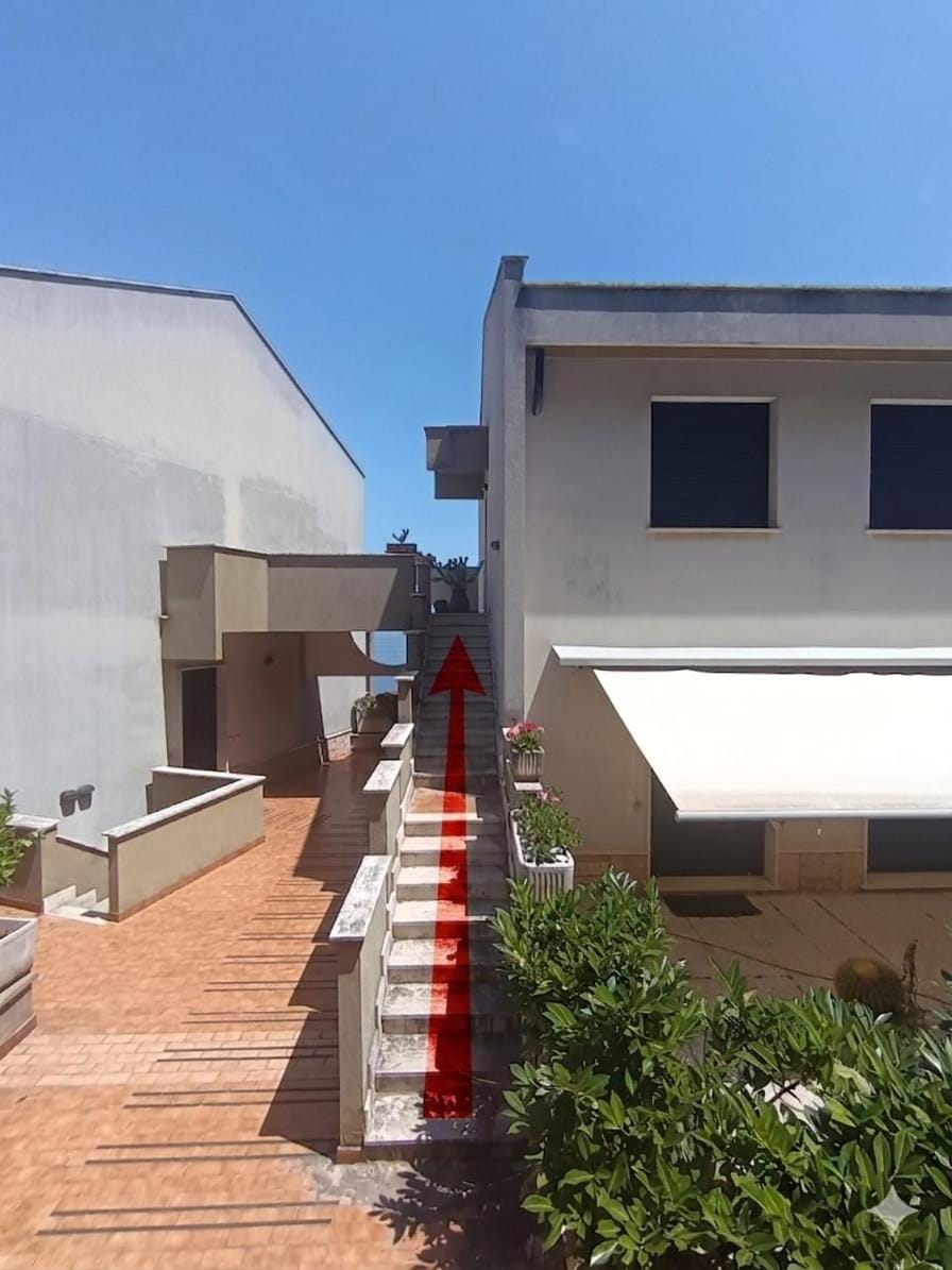 Free Parking Casa sul Golfo Apartment in Bergeggi