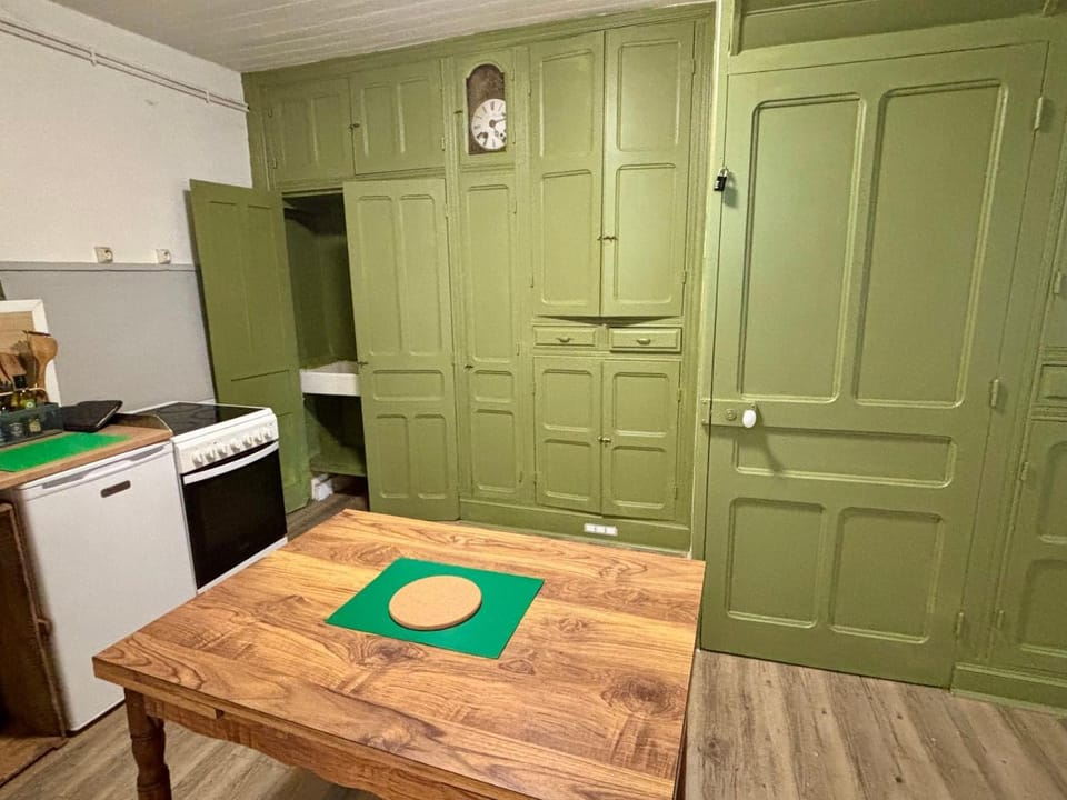 Chez le Sabotier, central et confortable Bed and Breakfast in Auvergne-Rhône-Alpes