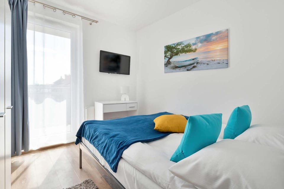 TV and multimedia, Bedroom