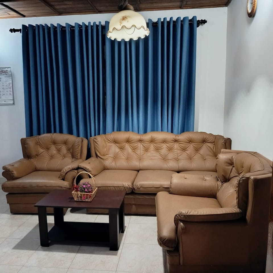 pavani villa kandy Bed and Breakfast in Kandy
