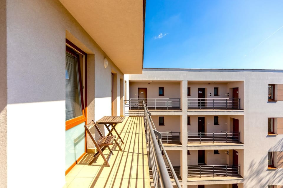 Property building, Balcony/Terrace