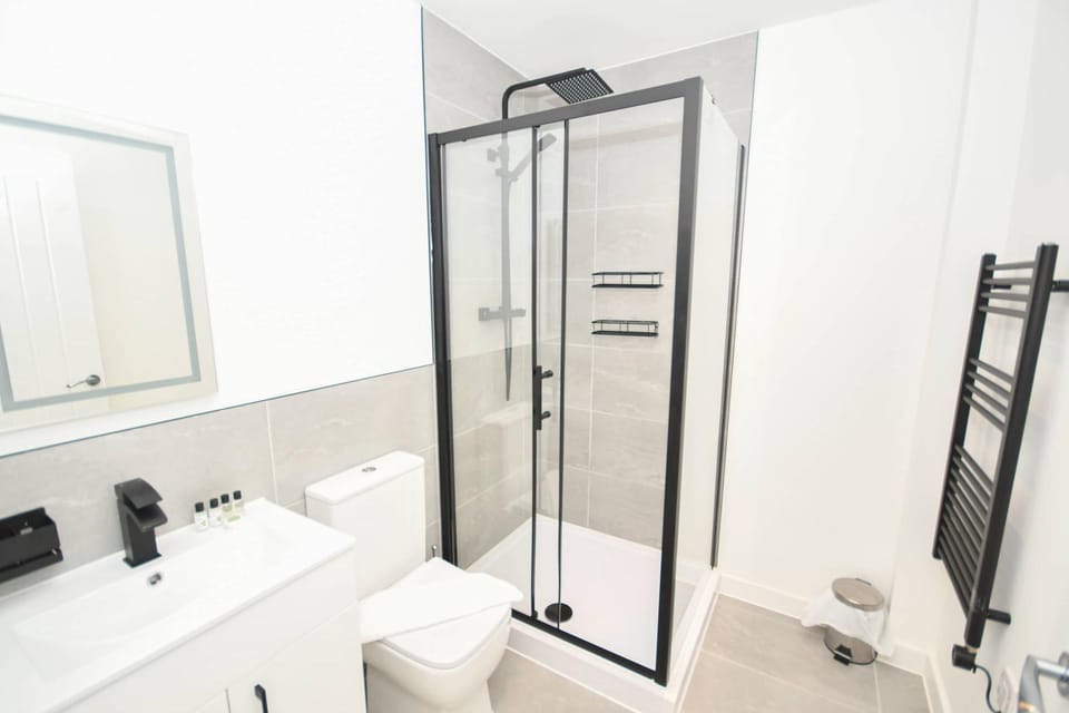 Bright & Contemporary 1 Bed Apartment in Leeds Apartment in Leeds