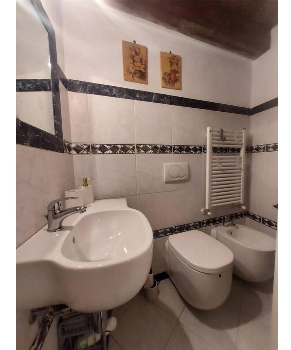 LA CASA di PIETRA a CARRO Apartment in Liguria