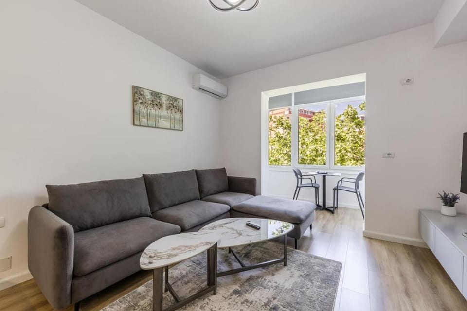 Central Tirana 1BR Apartment Near Main Square by PikHost Apartment in Tirana