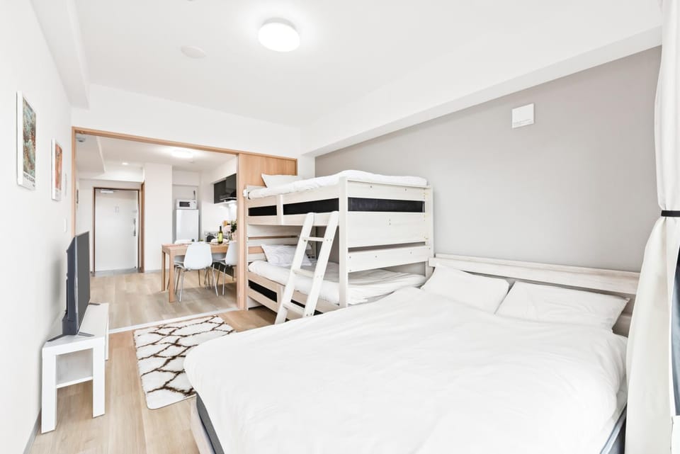 Bed, Photo of the whole room, Bedroom, bunk bed