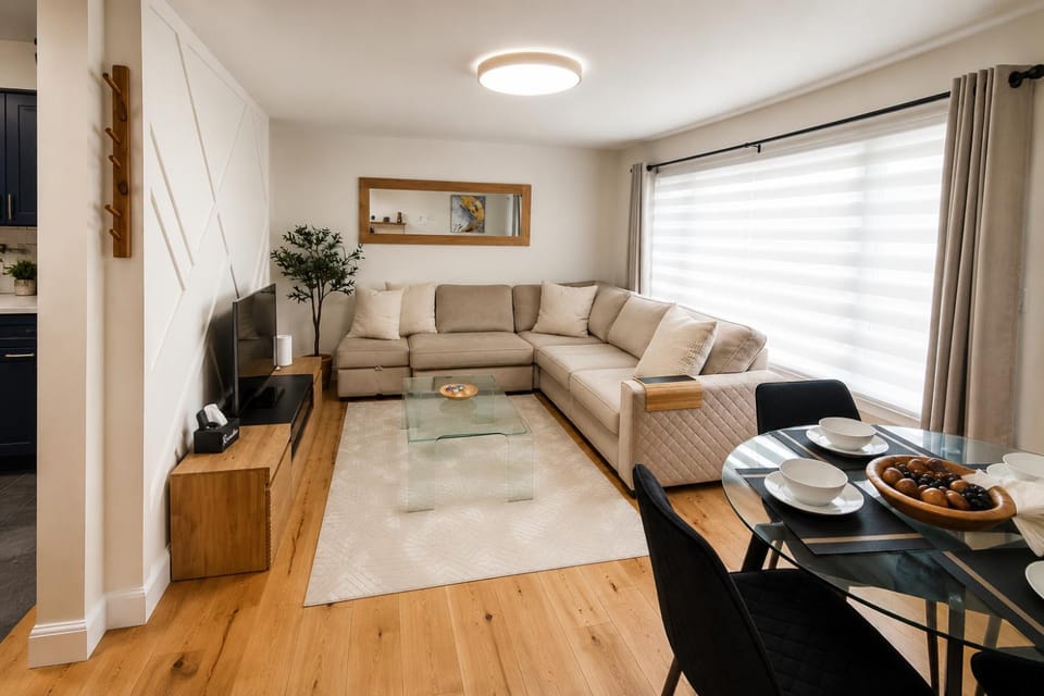 Ai Stays Suites Rennets Wood Apartment in Sidcup