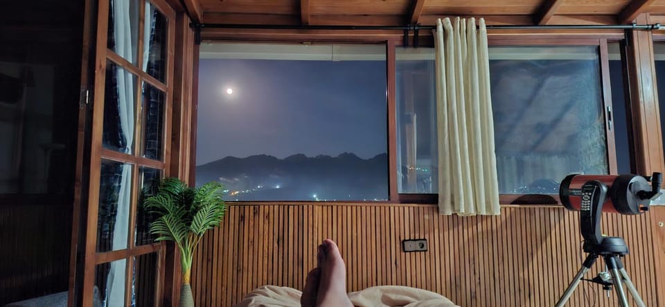 Bird's eye view, View (from property/room), View (from property/room), Evening entertainment, City view, City view, Lake view, Lake view, Mountain view, Mountain view, Street view, Street view, Quiet street view