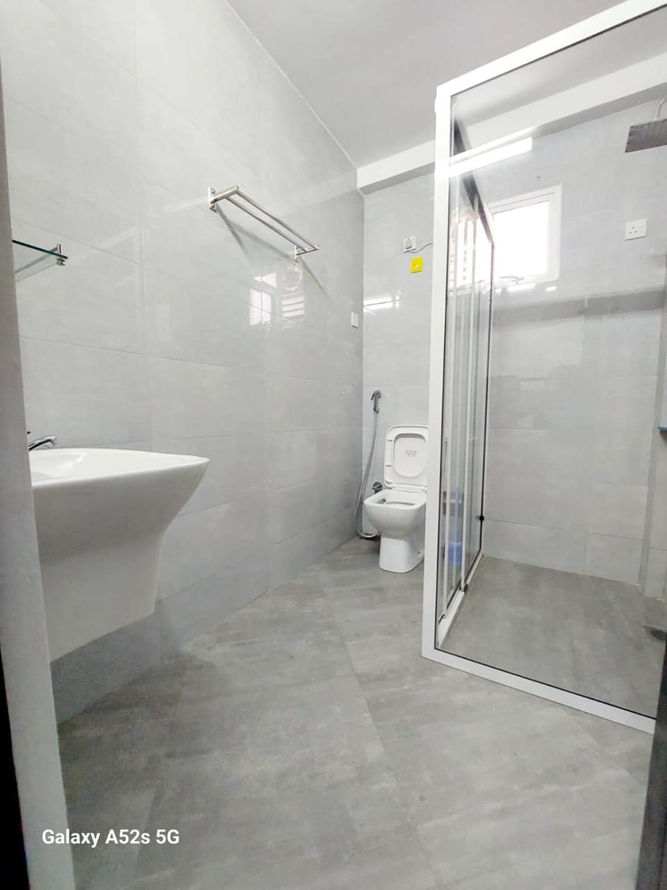 Trinco White House Bed and Breakfast in Sri Lanka