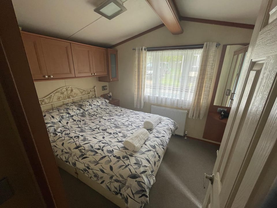38 the pines Campground/ 
RV Resort in England