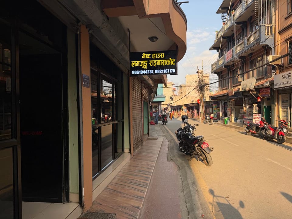 Guest house Lamjung Rainaskot Bed and Breakfast in Kathmandu
