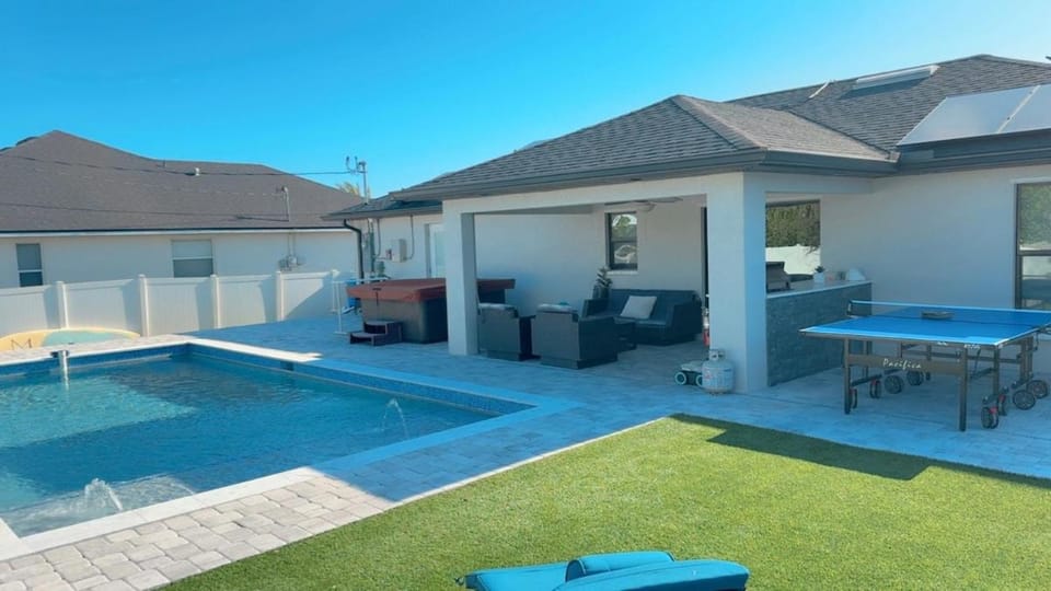 Southwest Florida Paradise House in North Fort Myers