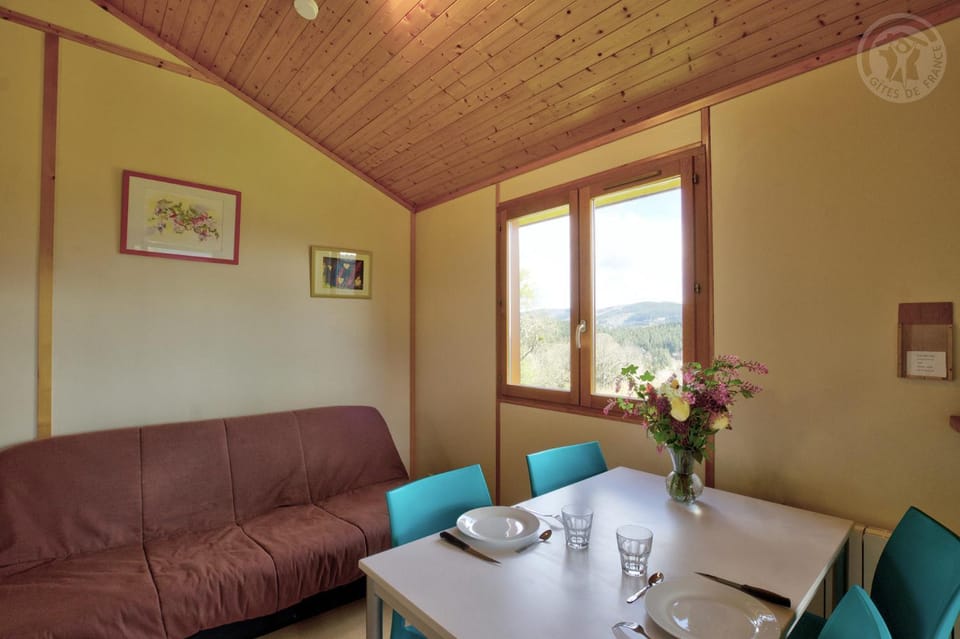 Les Noës - Parc des chalets Chalet in Auvergne-Rhône-Alpes