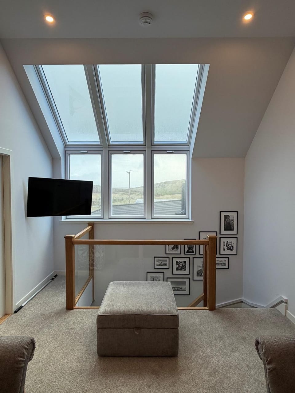 Property building, TV and multimedia, Living room