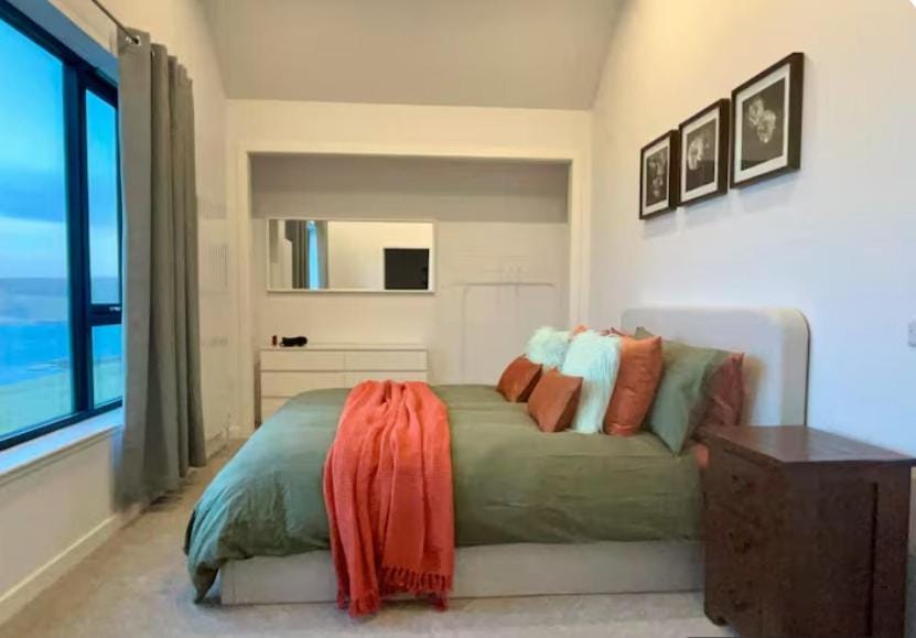 Bedroom, Sea view