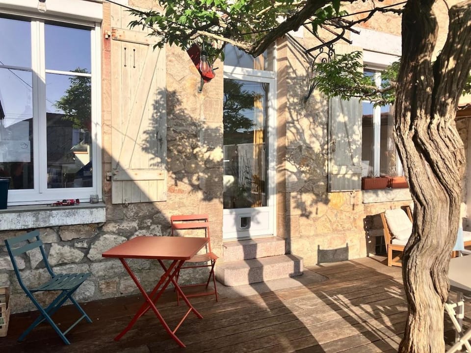 Nice house with garden in La Rochelle House in La Rochelle