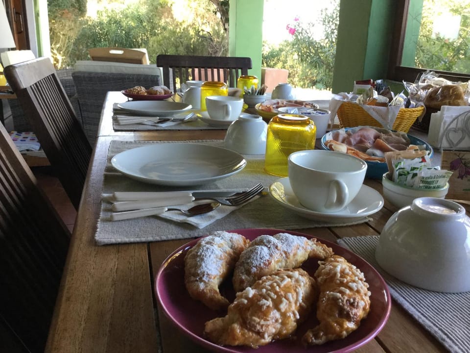 Breakfast