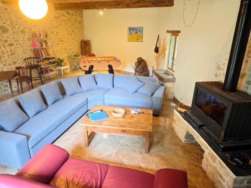 Living room, fireplace