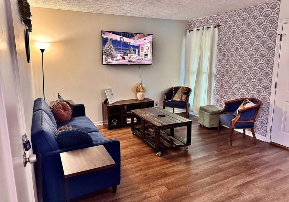Cozy W Great Location Apartment in Pooler