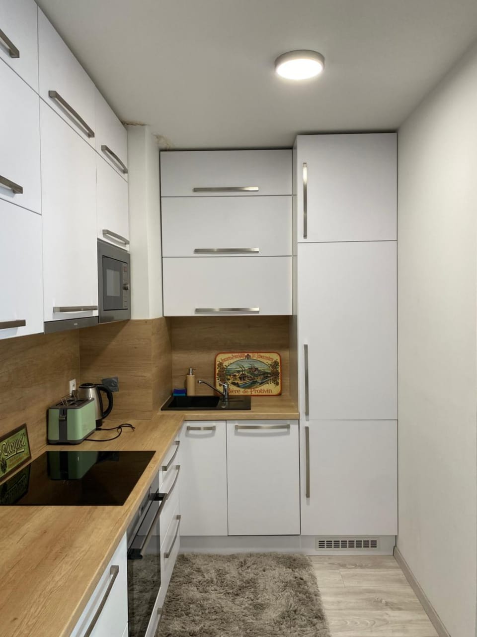 Old town with a c private parking Apartment in Bratislava