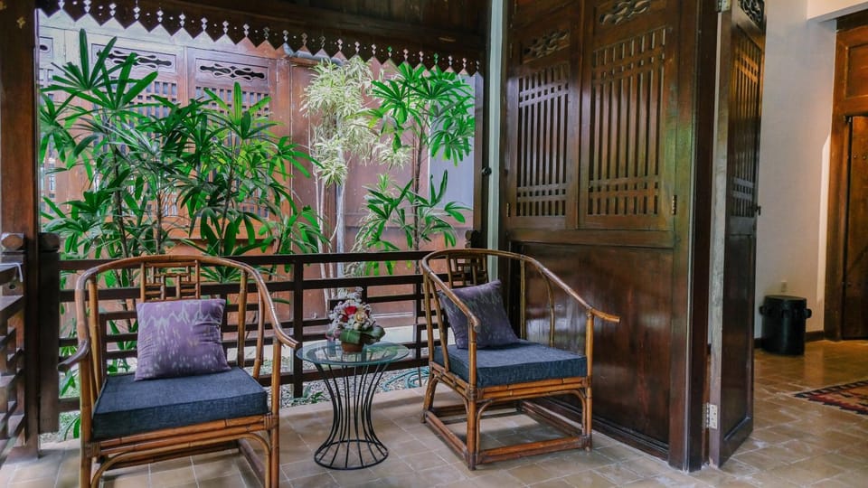 Legend Lasem Chinese Wood House Roemah Peranakan 1 Bed and Breakfast in North Kuta
