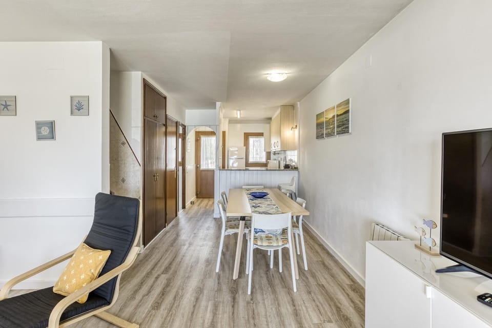Big Apartment Salins Apartment in Alt Empordà