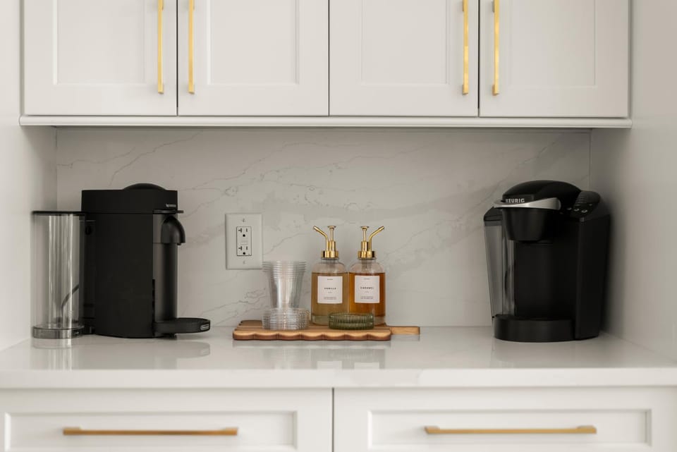 Luxe New 3BR Adair Park Downtown Woodstock Apartment in Woodstock