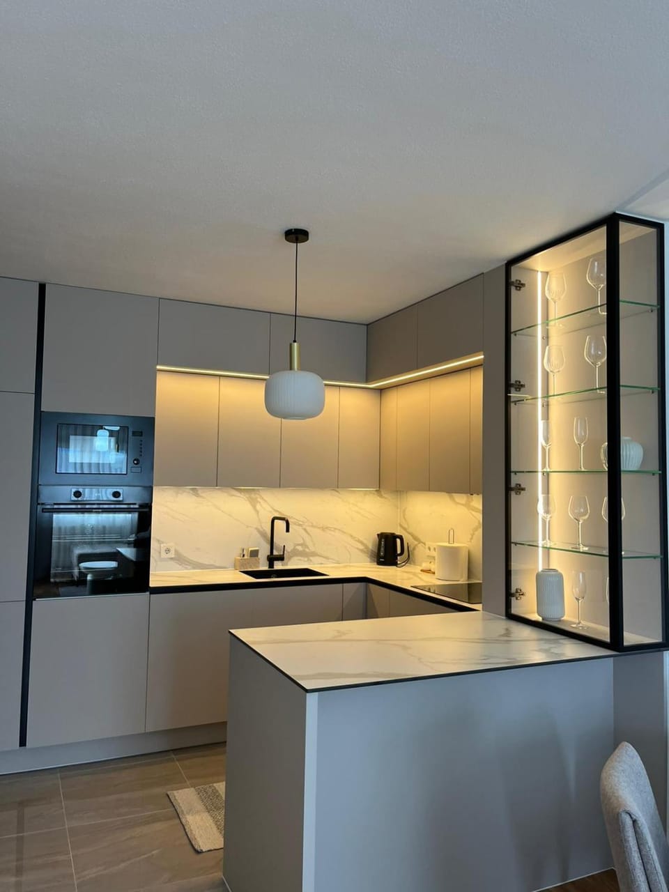 Kitchen or kitchenette