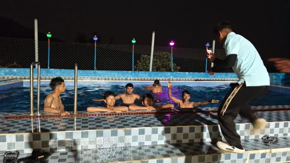 Swimming pool