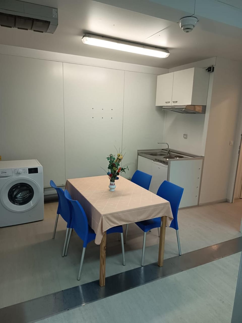 Port48 Capsule hotel in Fürth