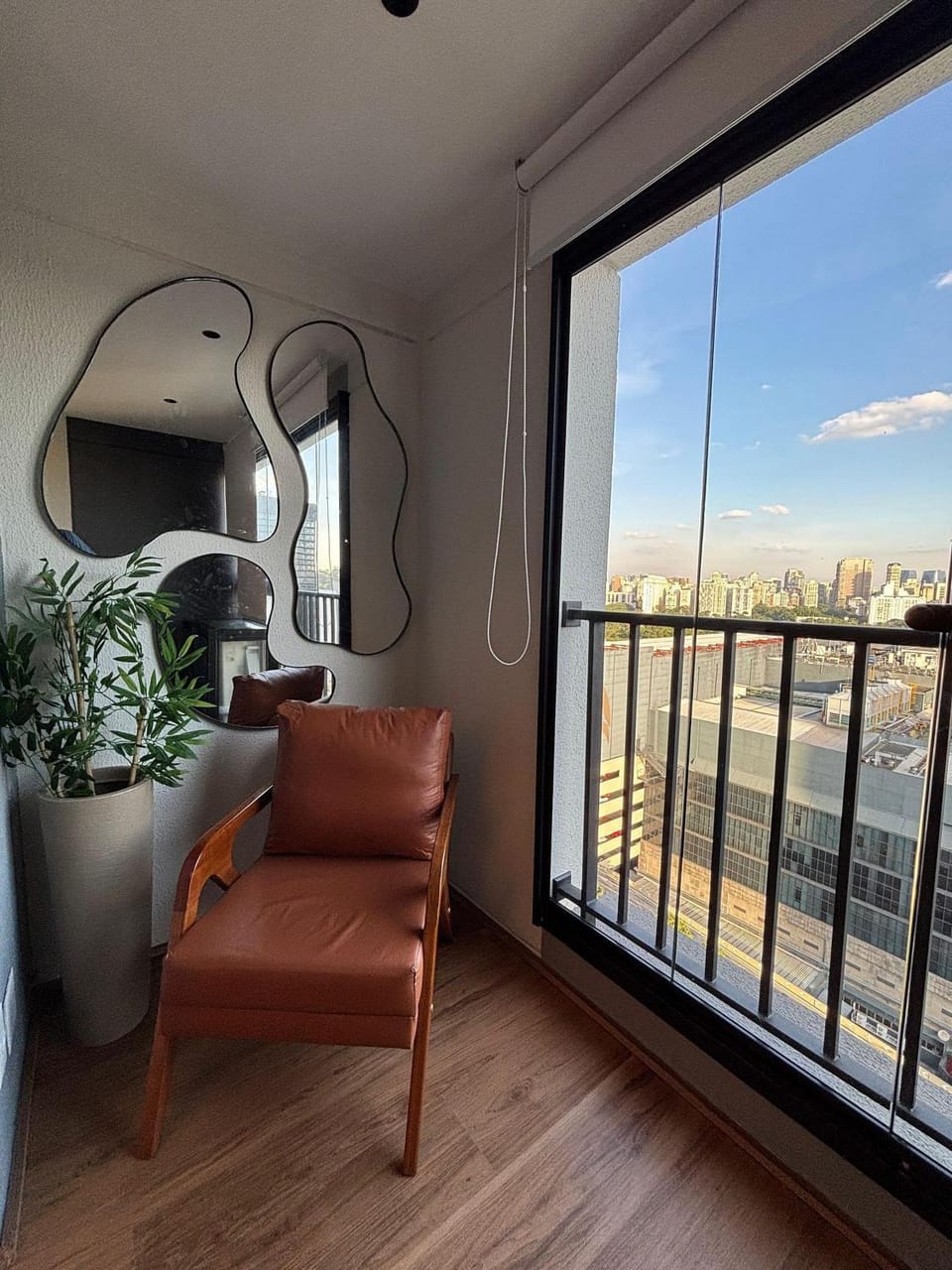 B. Side Faria Lima Apartment in Sao Paulo City