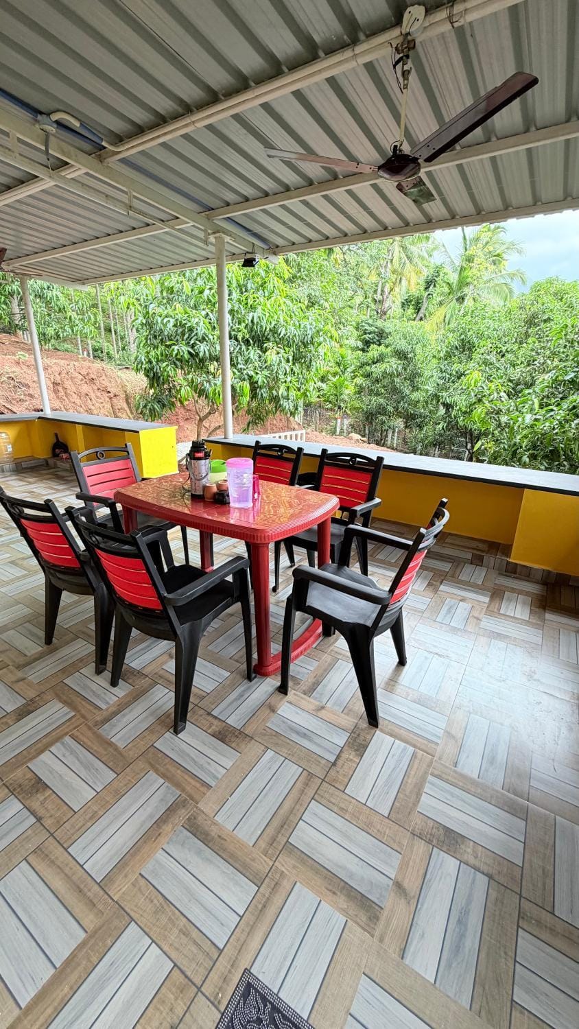 Patio, Dining area