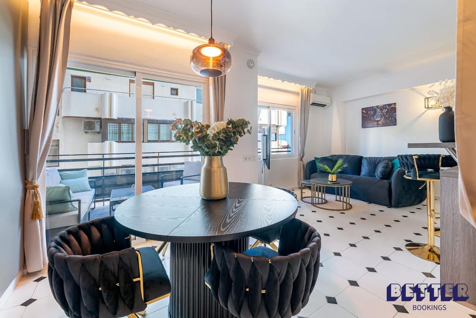 Cara Lumira - Beachfront Seaviews Premium Apartment in Marbella