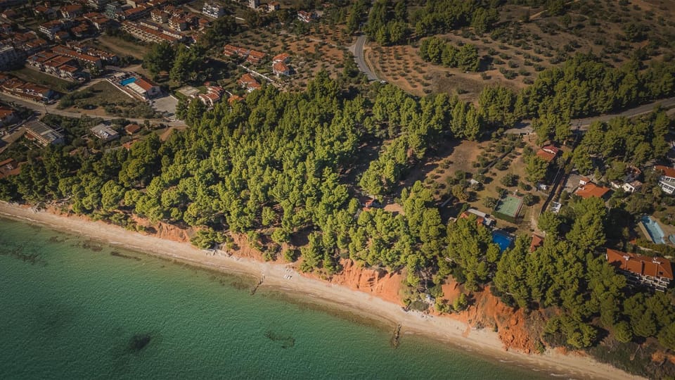 Squirrel Beach Front Villa, Metamorfosi House in Halkidiki