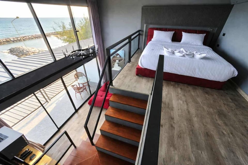 Beachside Hotel H8 Hotel in Rayong, Mueang Rayong District, Rayong, Thailand