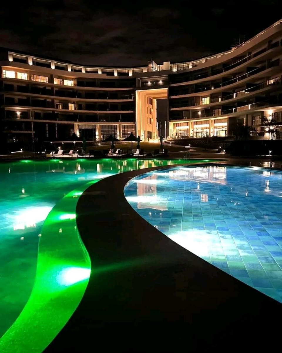 Luxury 1BR Munyaka Lagoon Living Stay Apartment in Sandton