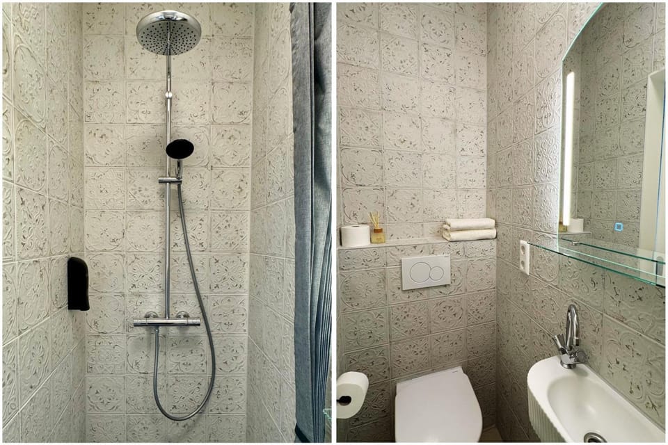 Bathroom, Living room