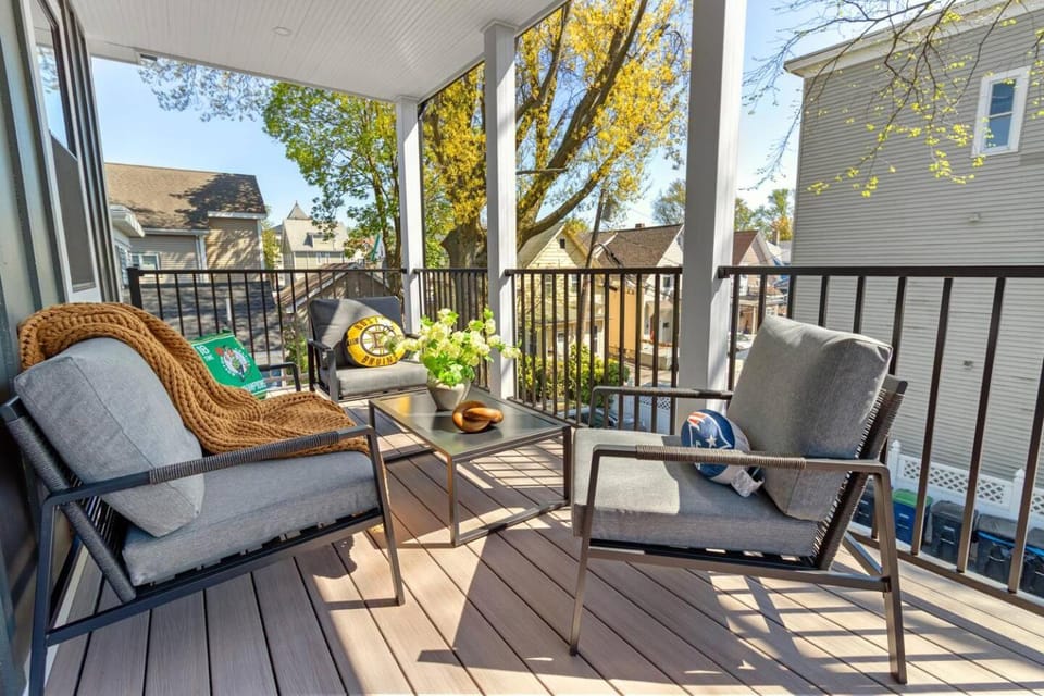 Patio, View (from property/room), Balcony/Terrace, Seating area
