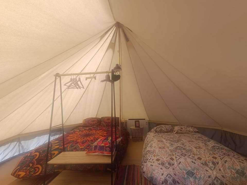 Property building, Living room, Bedroom