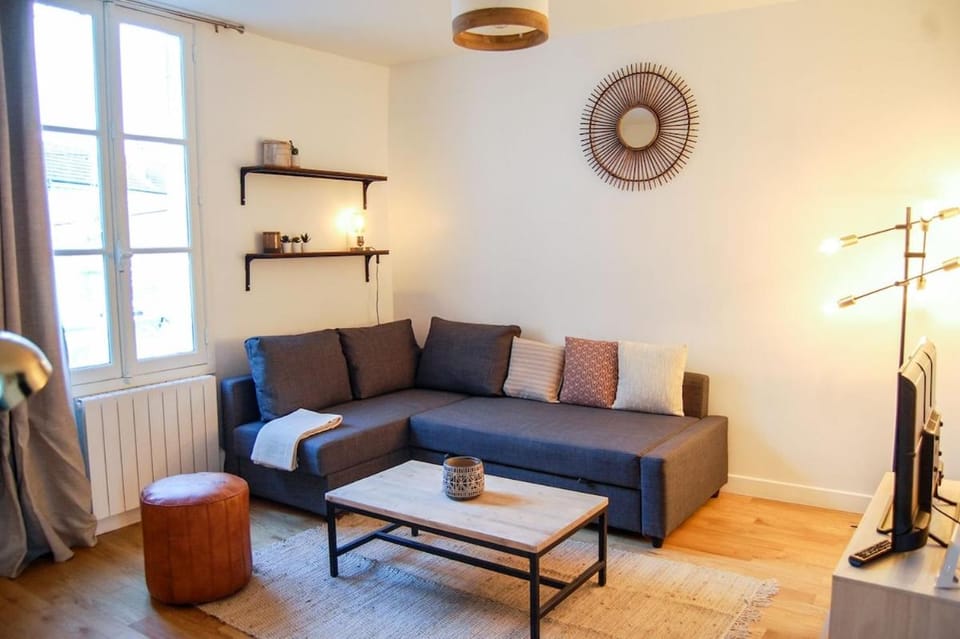 Poissy F2 au 1 er étage Apartment in Poissy