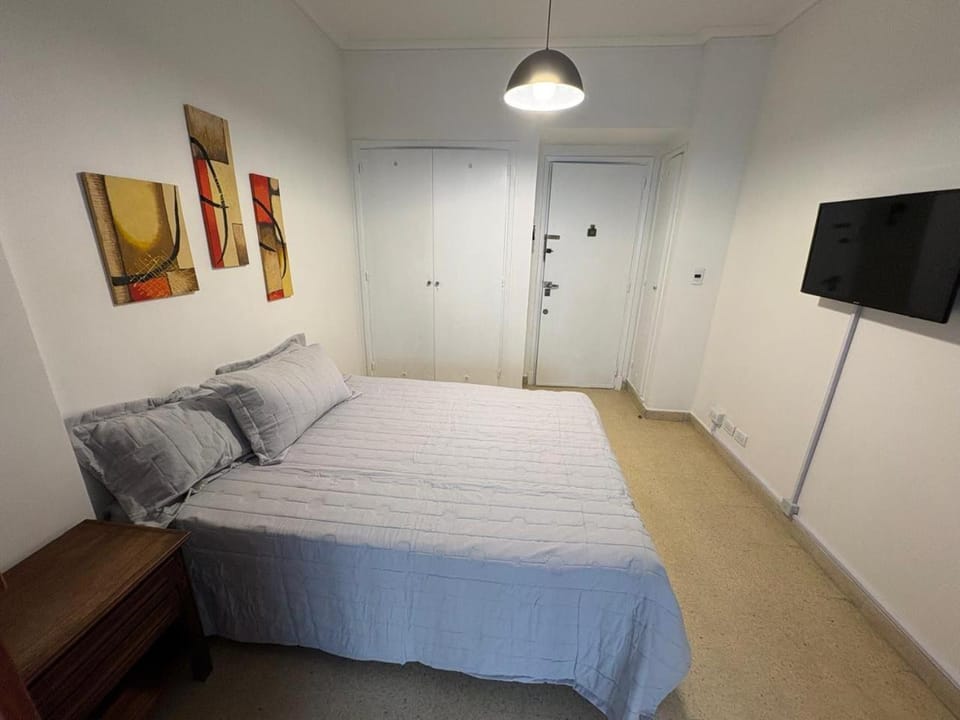 Dpto Peralta Ramos 3 personas CENTRO a metros de la Playa Apartment in Mar del Plata
